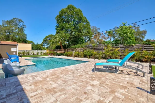 $10,000 | Undisclosed Address, Sarasota, FL 34237