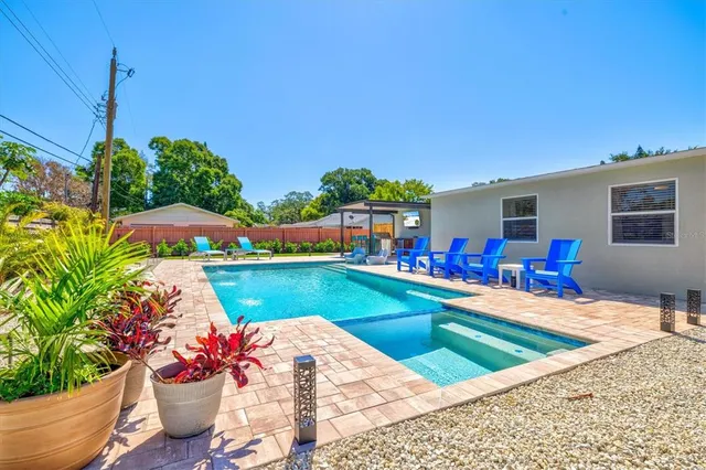 $10,000 | Undisclosed Address, Sarasota, FL 34237