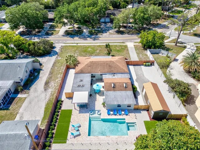 $10,000 | Undisclosed Address, Sarasota, FL 34237