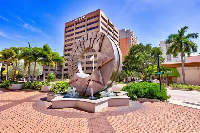 $10,000 | Undisclosed Address, Sarasota, FL 34237