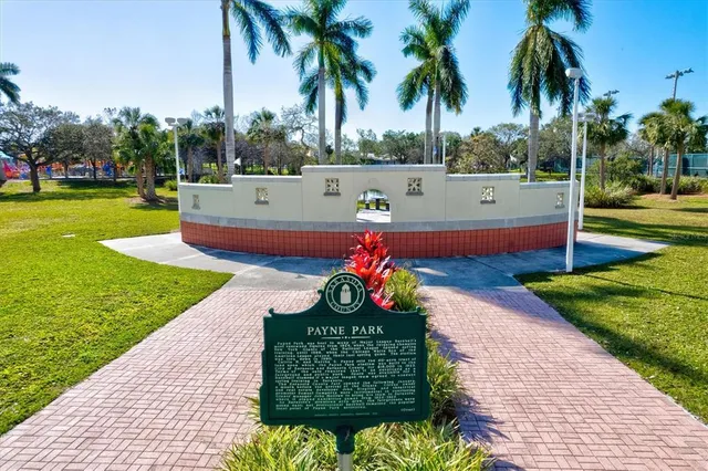 $10,000 | Undisclosed Address, Sarasota, FL 34237