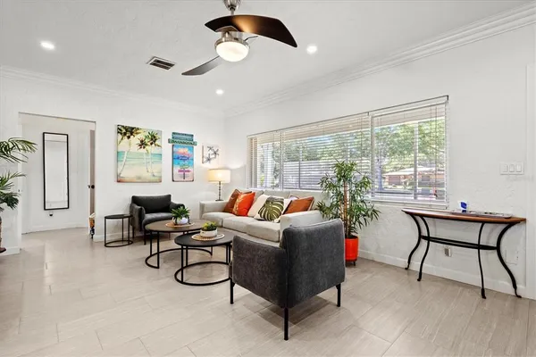 $10,000 | Undisclosed Address, Sarasota, FL 34237