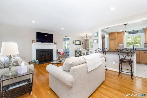 $499,000 | 129 Cloverdale Circle, Wethersfield, CT 06109