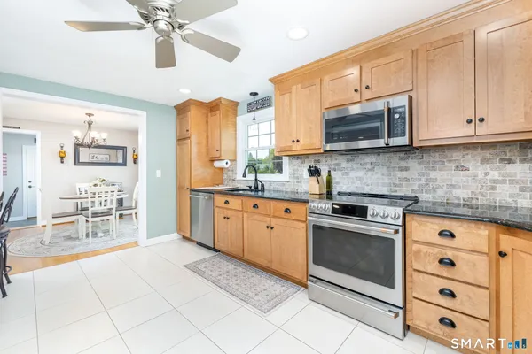 $499,000 | 129 Cloverdale Circle, Wethersfield, CT 06109
