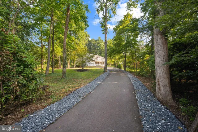 $870,000 | 13644 Shreve Street, Centreville, VA 20120