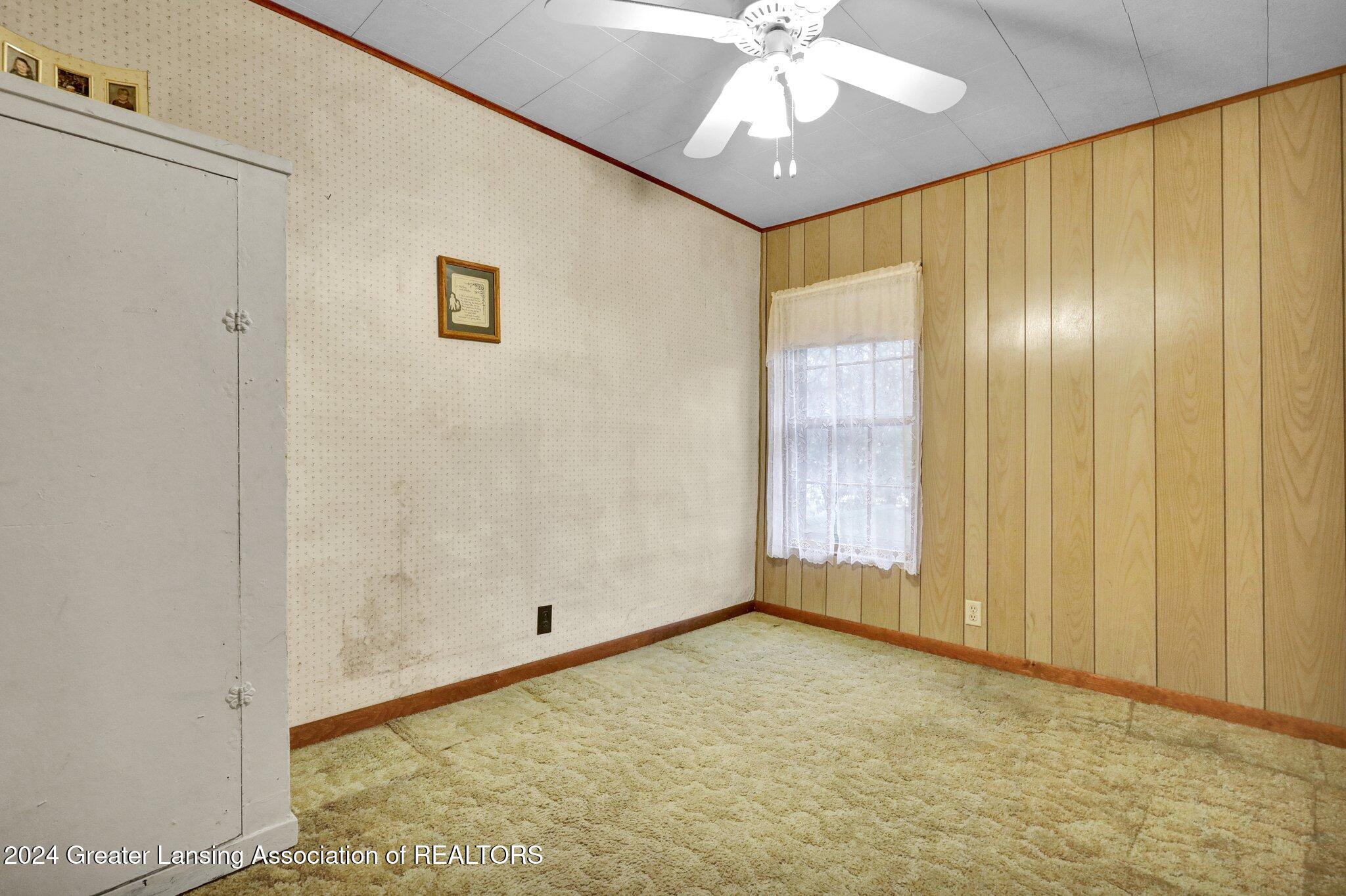 412 Perry Street Albion, MI 49224 - Photo 21 of 27 21-web-or-mls-Open Ended Media-21