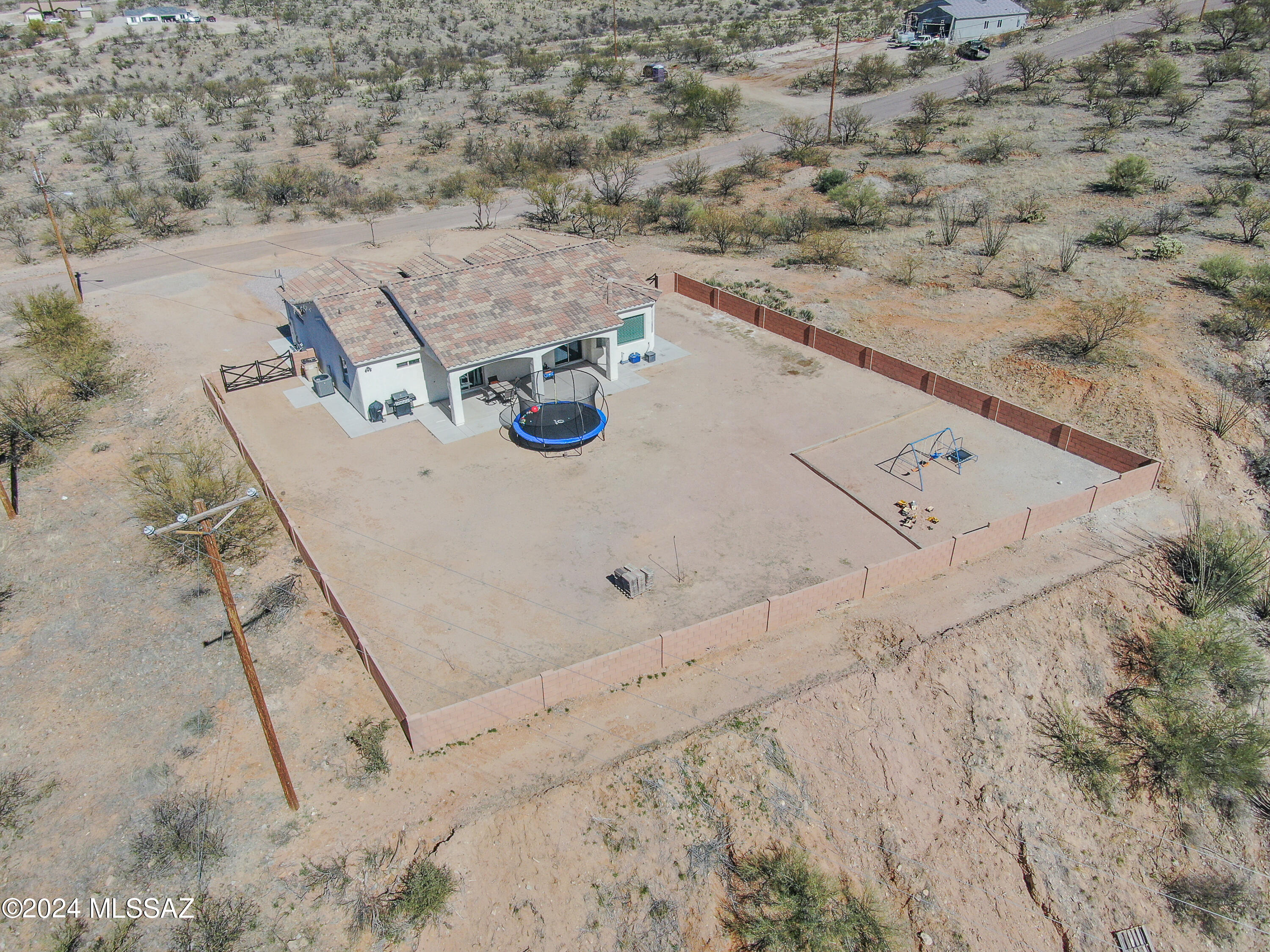 157 Camino Embarcadero Rio Rico, AZ 85648 - Photo 13 of 38