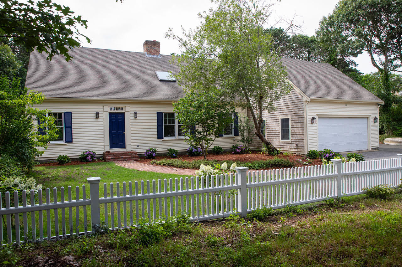 68 Riverview Drive Chatham, MA 02633 - Photo 2 of 27 Front of House