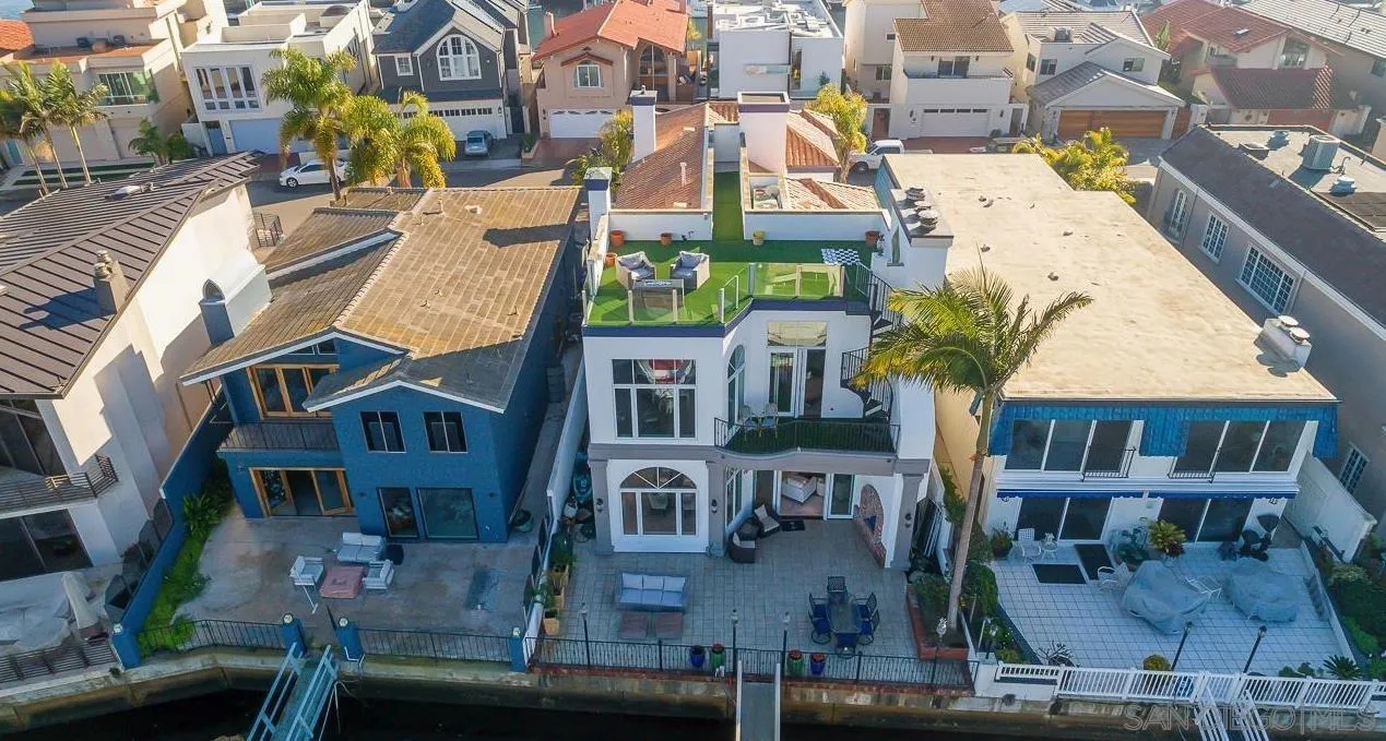 29 The Point Coronado, CA 92118 - Photo 50 of 52 an aerial view of multiple houses