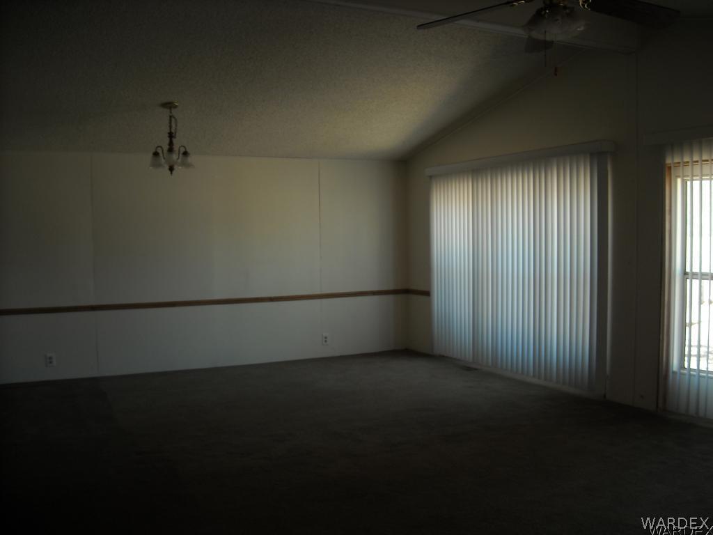1407 Lause Road Bullhead City, AZ 86442 - Photo 2 of 20 Living with golf course view