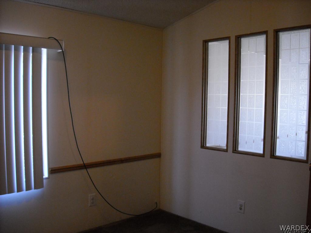 1407 Lause Road Bullhead City, AZ 86442 - Photo 6 of 20 Denstudy
