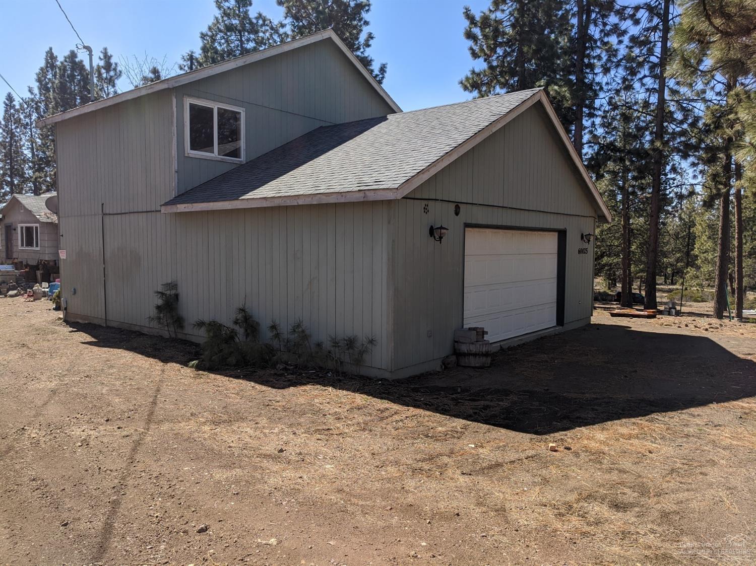 60025 Crater Road Bend, OR 97702 - Photo 1 of 16 Shop