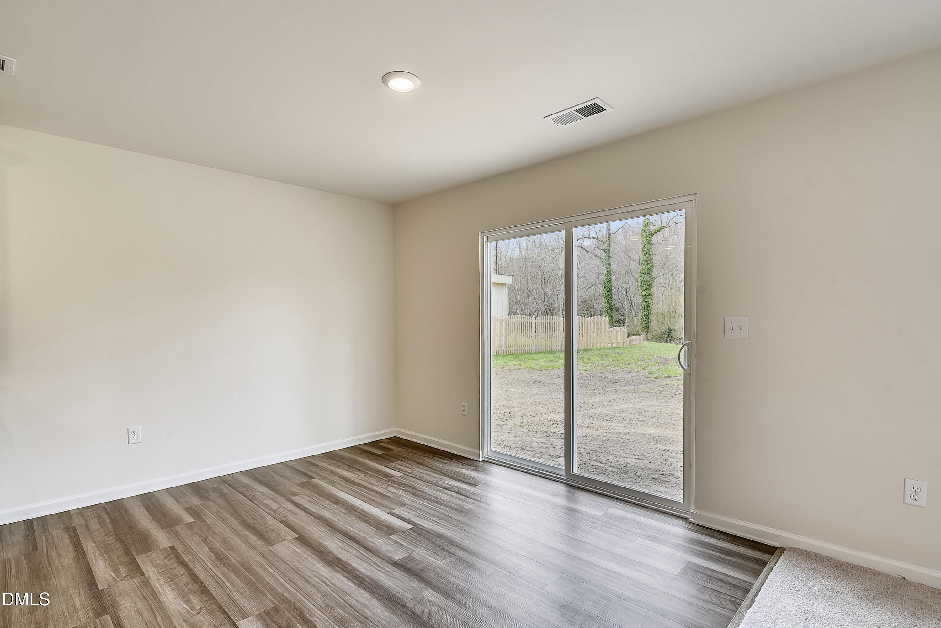 321 Gilliland Road Siler City, NC 27344 - Photo 14 of 36 Gold -Dining Area