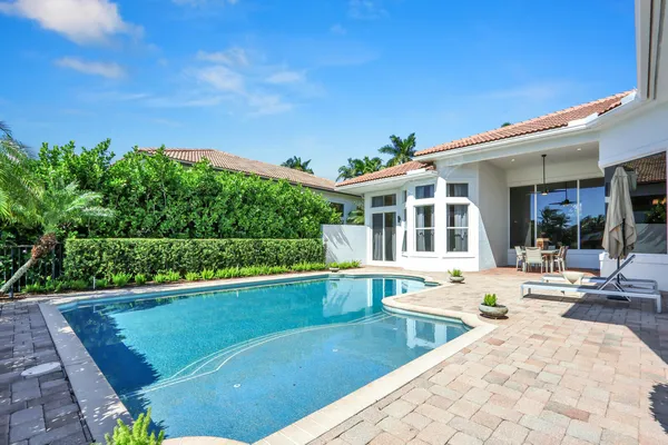 $16,500 | 528 Les Jardin Drive, Palm Beach Gardens, FL 33410