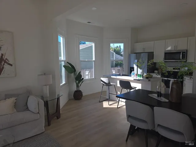 $3,400 | 317 Glenn Street, Vallejo, CA 94590
