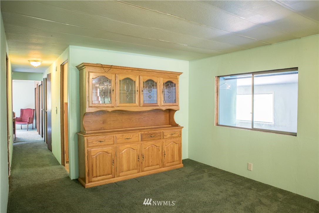 6323 Rutsatz Road Deming, WA 98244 - Photo 16 of 25