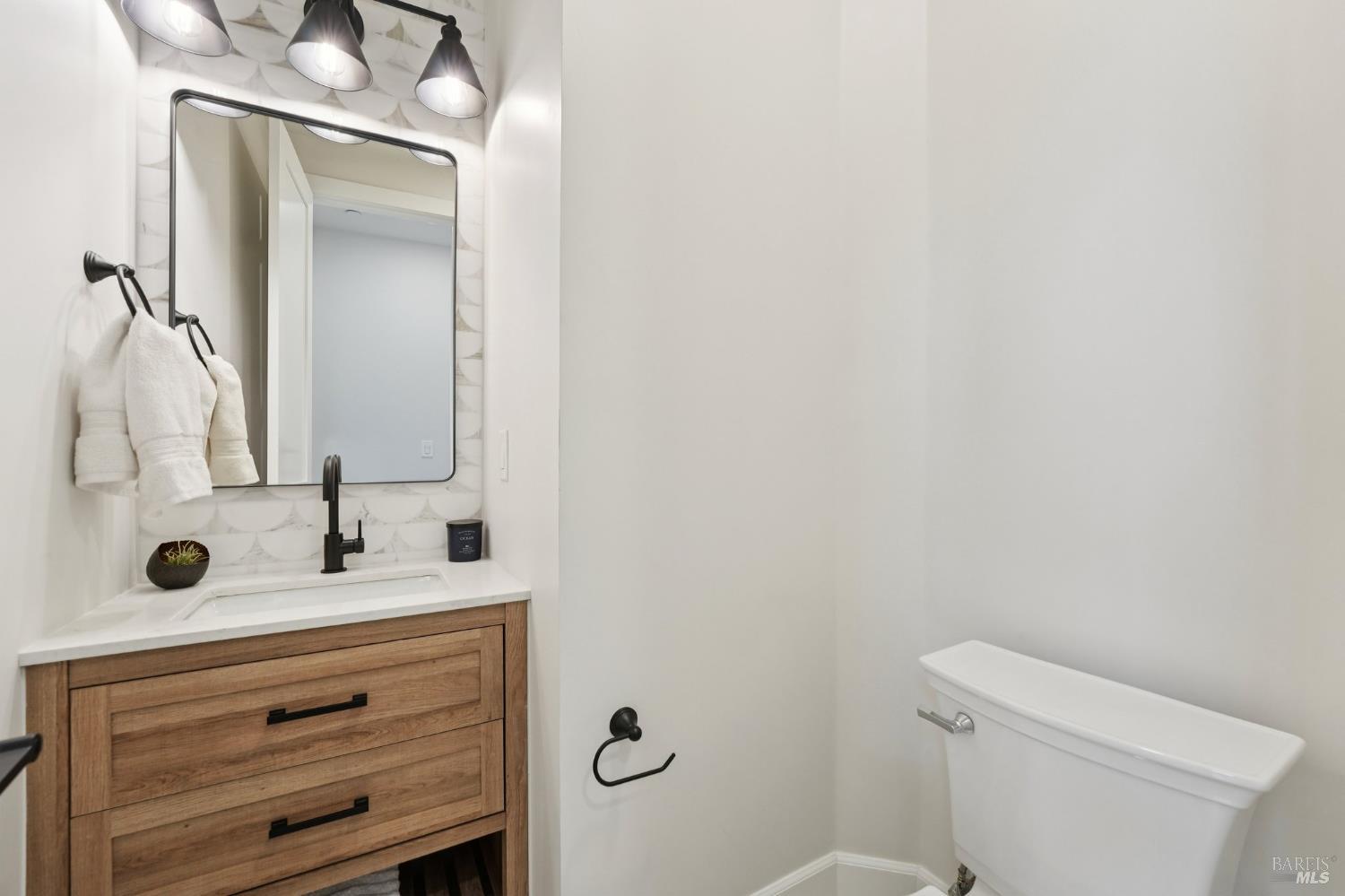 5663 Crystal Drive Santa Rosa, CA 95404 - Photo 25 of 94