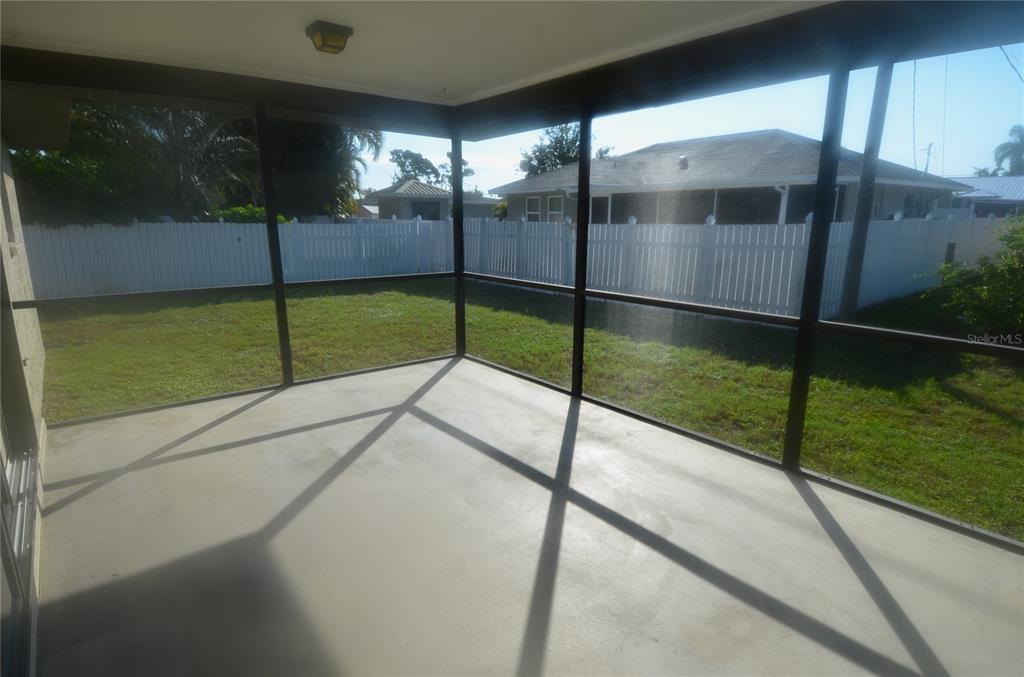 1379 Everest Road Venice, FL 34293 - Photo 31 of 46