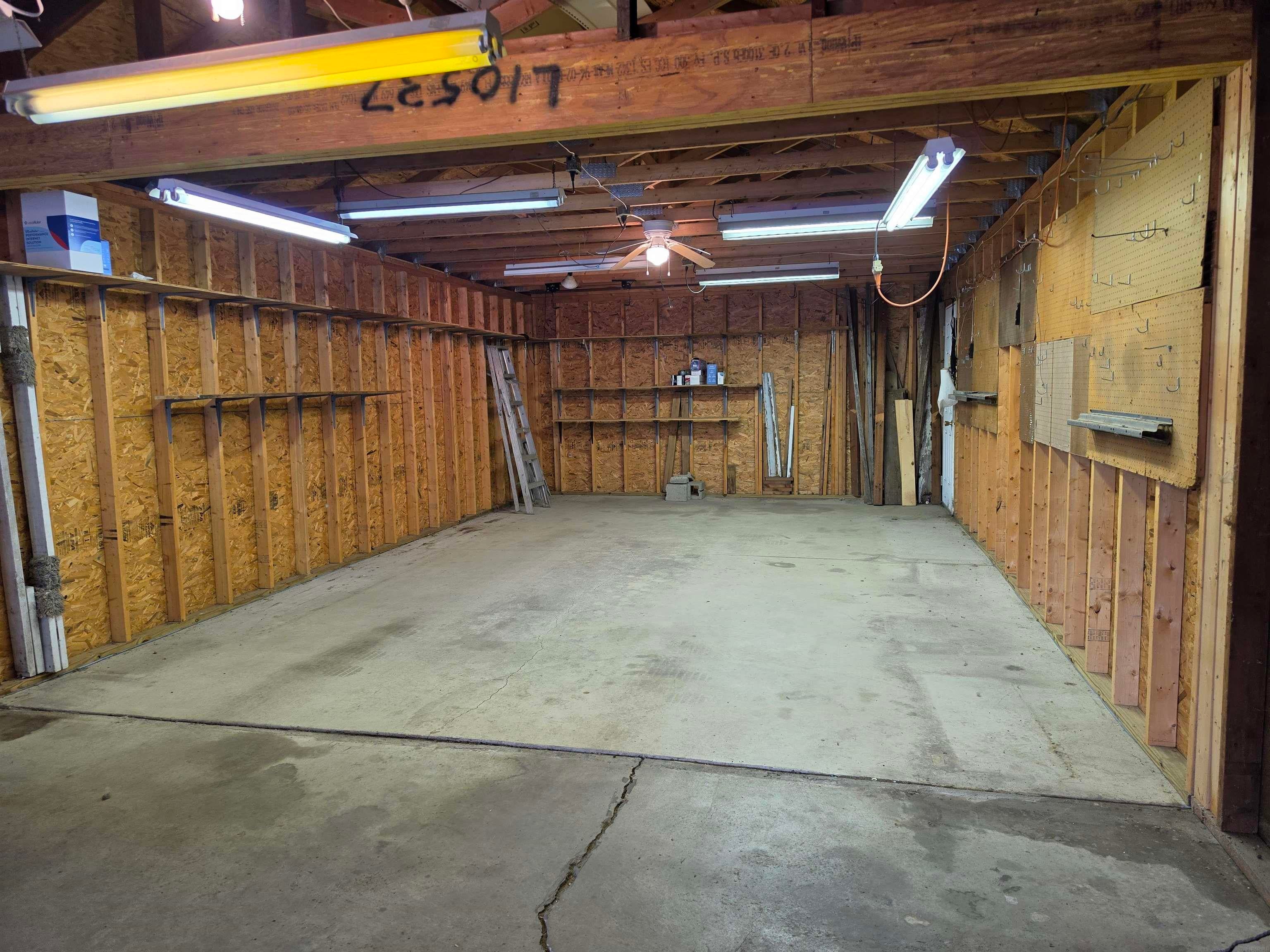 410 3rd Street Waterloo, IA 50702 - Photo 22 of 22 Gallery Image 22