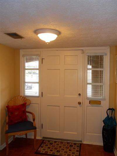 3378 Montavesta Road Lexington, KY 40502 - Photo 3 of 42 First Floor Entrance