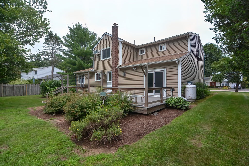 58 Wingate Road Holliston, MA 01746 - Photo 2 of 40 Gallery Image 2