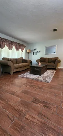 $1,900 | 4130 Northwest 31 Terrace, Gainesville, FL 32605