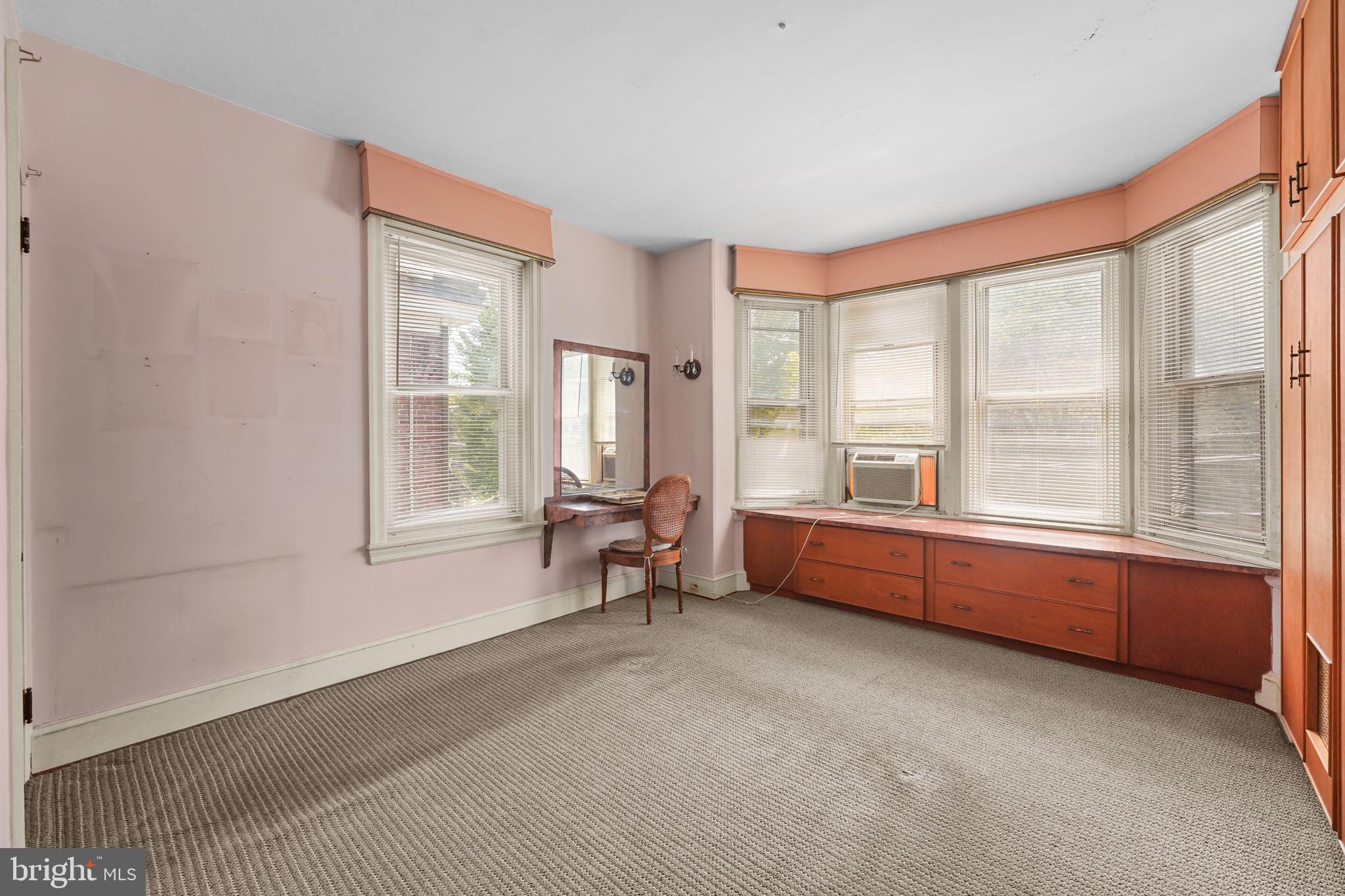 31 East Gravers Lane Philadelphia, PA 19118 - Photo 20 of 35 Bedroom
