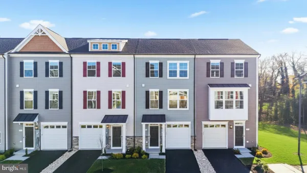 $389,990 | 221 Monteith Drive, Winchester, VA 22601