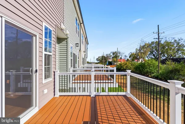 $399,990 | 221 Monteith Drive, Winchester, VA 22601