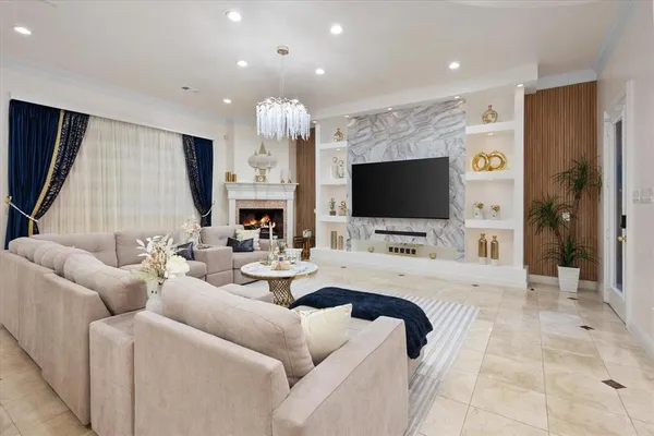 $2,300,000 | 2314 Sunset Ridge Circle, Cedar Hill, TX 75104