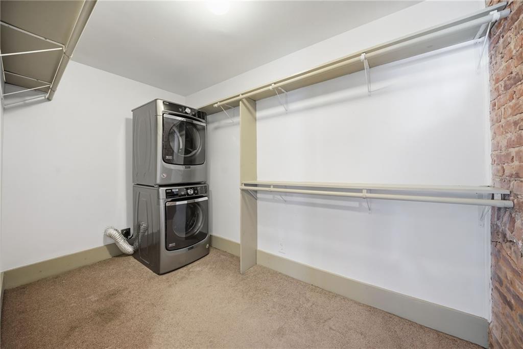 1530 South Gordon Street Southwest Atlanta, GA 30310 - Photo 28 of 46 a view of walk in closet with empty racks