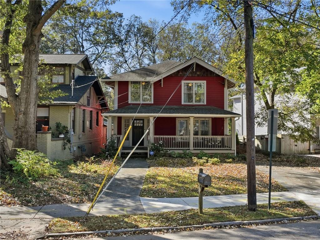 1530 South Gordon Street Southwest Atlanta, GA 30310 - Photo 3 of 46 a view of a house with a yard