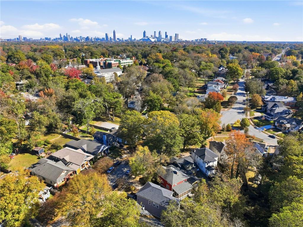 1530 South Gordon Street Southwest Atlanta, GA 30310 - Photo 46 of 46 an aerial view of a city with lots of residential buildings