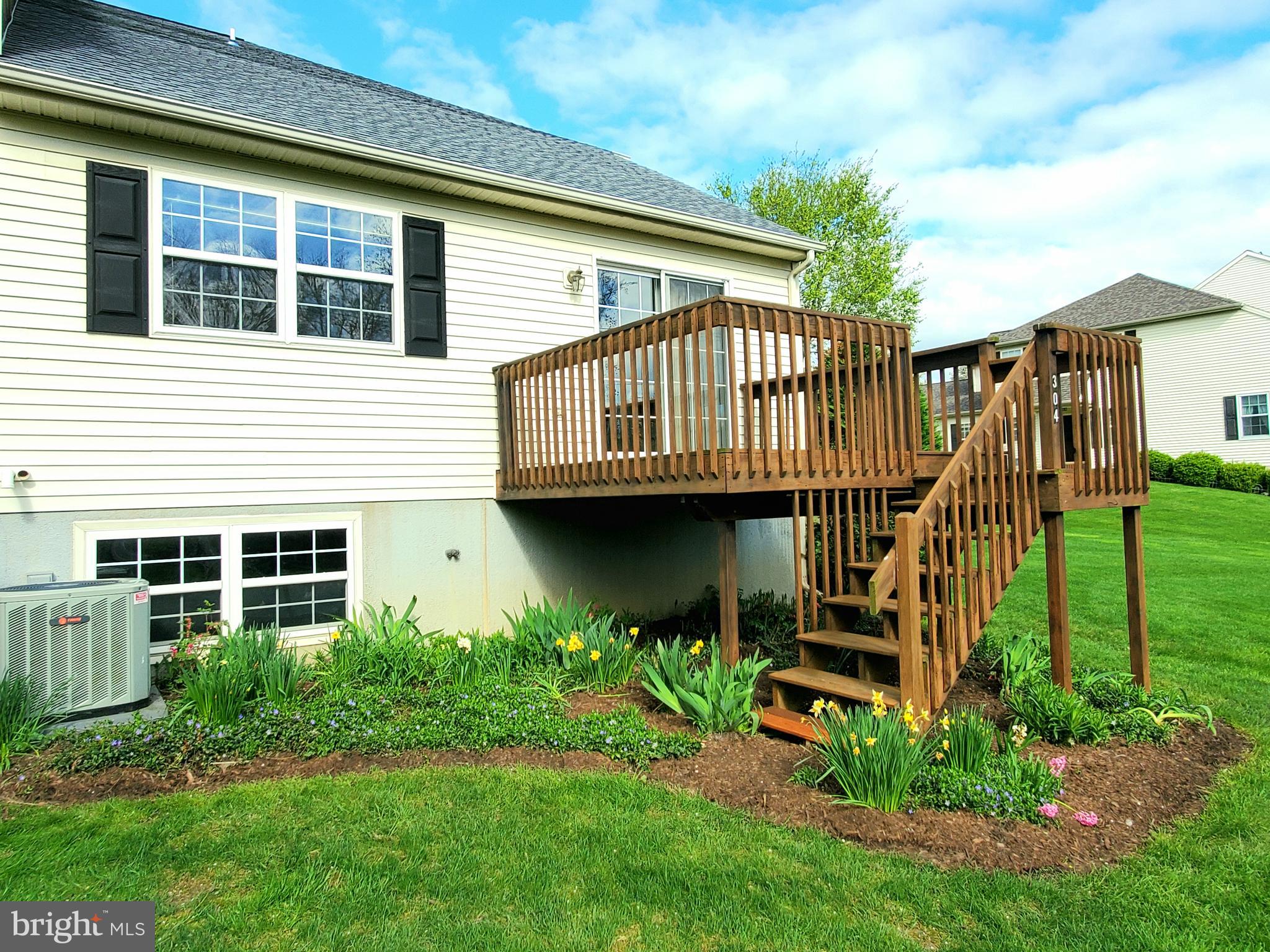 304 White Chapel Road Lancaster, PA 17603 - Photo 4 of 44 Gallery Image 4