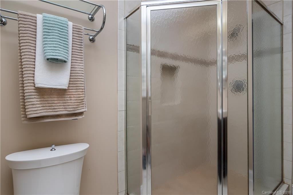 1219 South Wendover Road Charlotte, NC 28211 - Photo 27 of 36