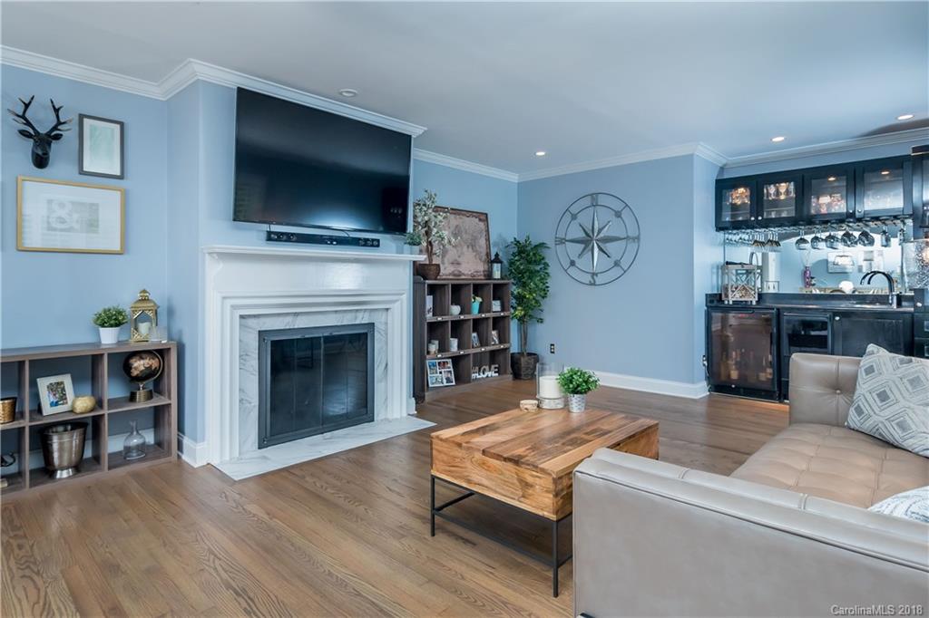 1219 South Wendover Road Charlotte, NC 28211 - Photo 4 of 36