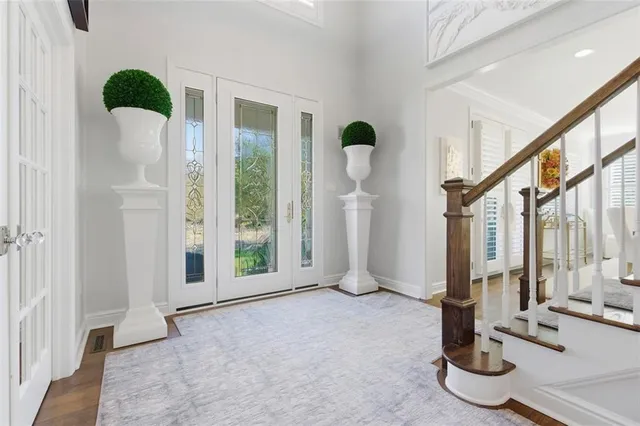 a view of livingroom with furniture and windows