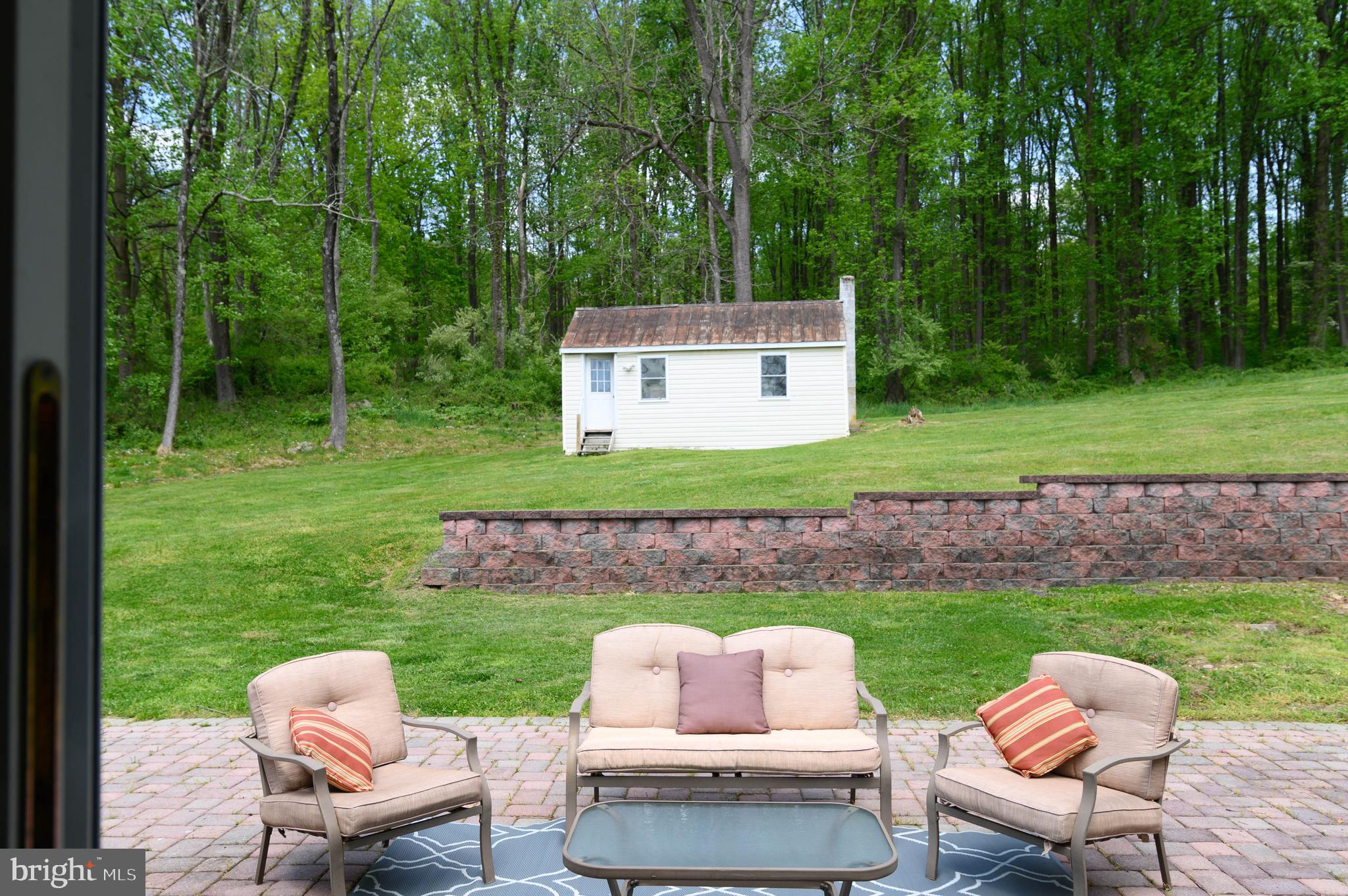 327 Strotz Road Asbury, NJ 08802 - Photo 6 of 25