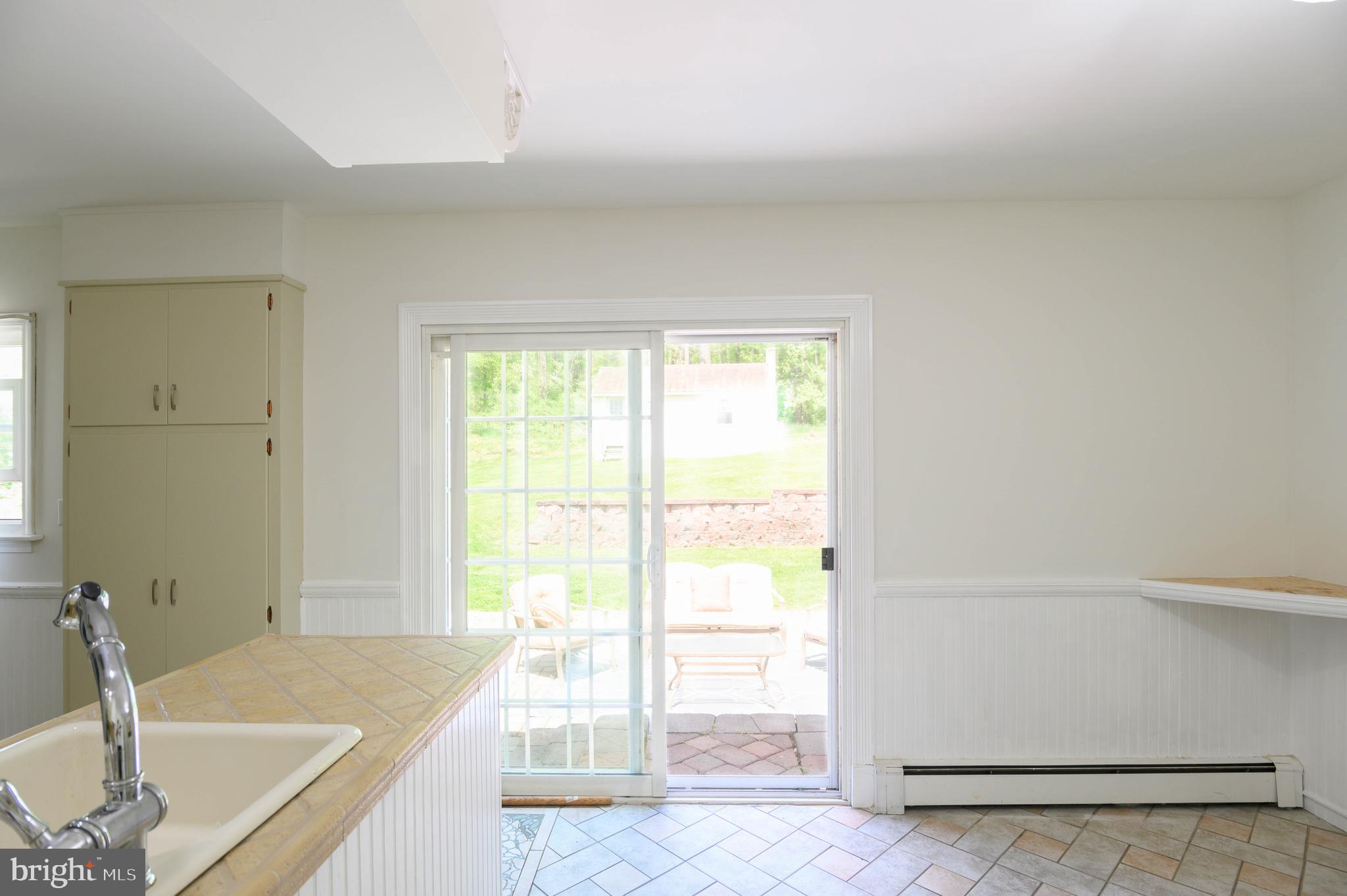 327 Strotz Road Asbury, NJ 08802 - Photo 9 of 25