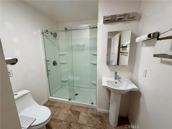 $2,800 | 4033 Mt Vernon Avenue, Riverside, CA 92507