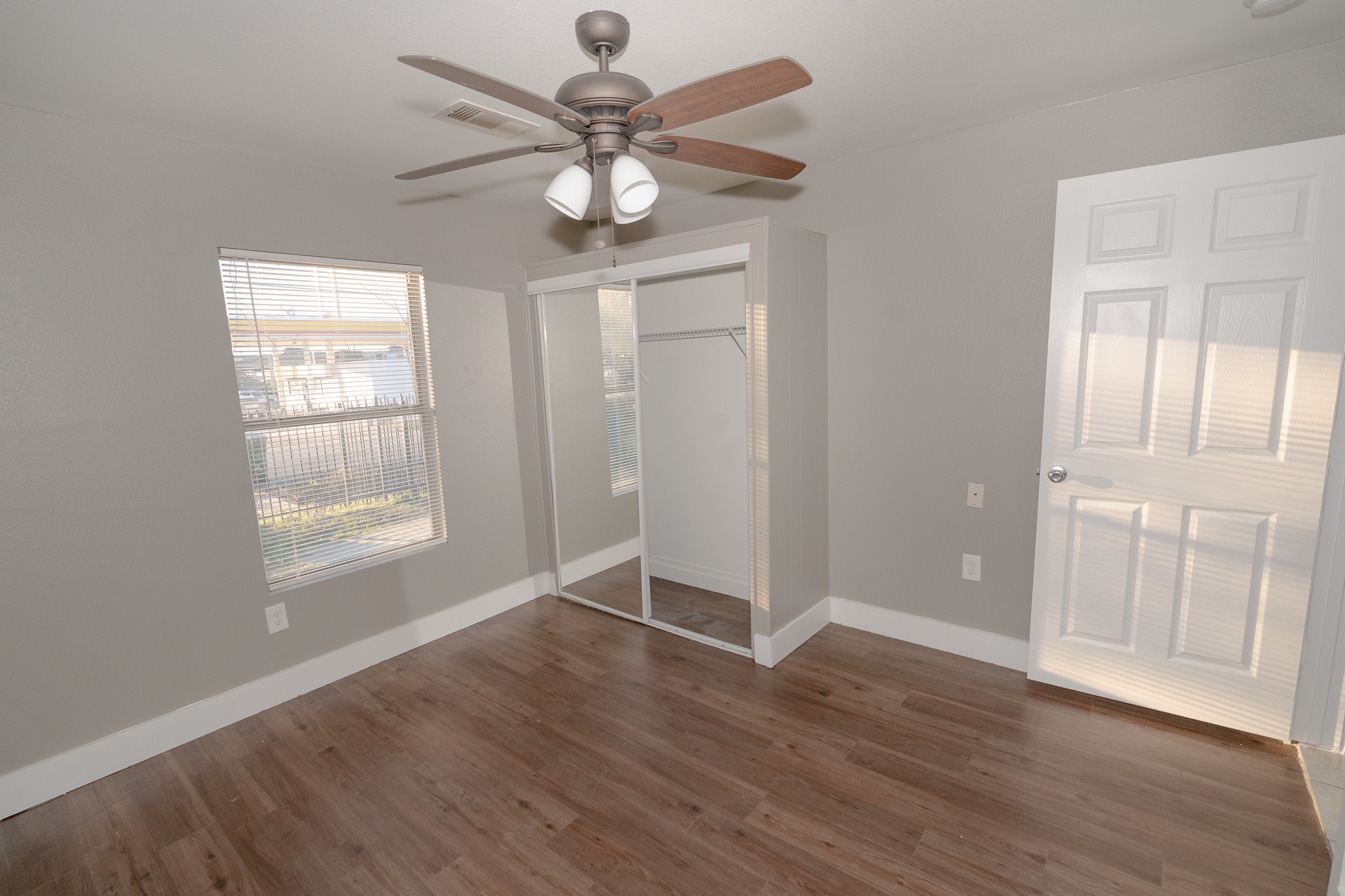 4826 Bristol Street Houston, TX 77009 - Photo 14 of 21