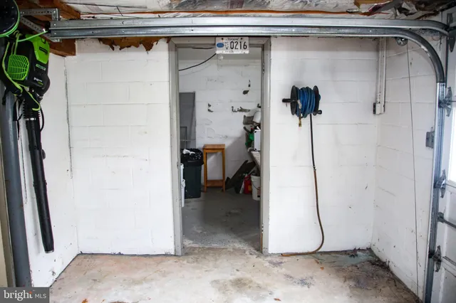 $315,000 | 127 South Oakhall Drive, Oakland, MD 21550