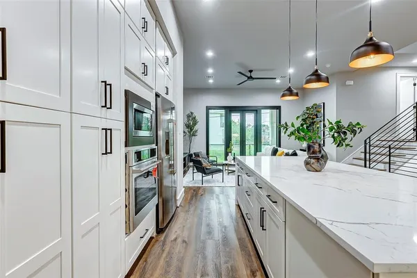 $399,000 | 2106 Stuart Street, Houston, TX 77004