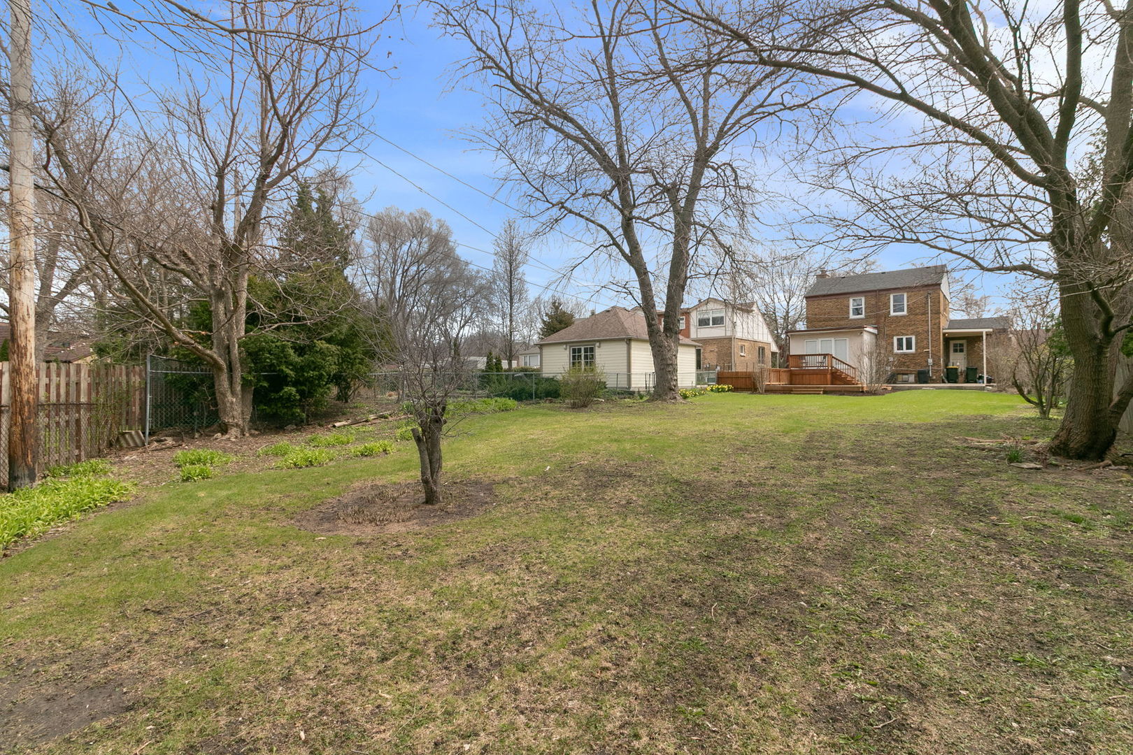 446 Longcommon Road Riverside, IL 60546 - Photo 19 of 25