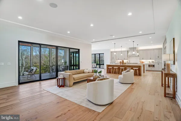 $4,795,000 | 3946 North Dumbarton Street, McLean, VA 22101