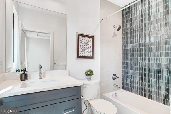 $4,795,000 | 3946 North Dumbarton Street, McLean, VA 22101