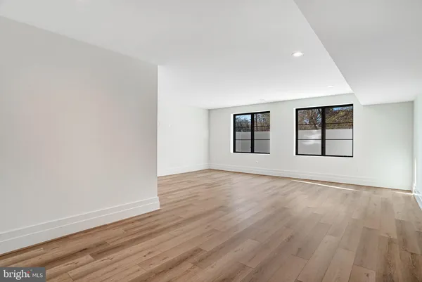 $4,795,000 | 3946 North Dumbarton Street, McLean, VA 22101