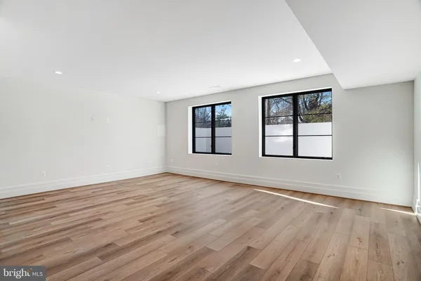 $4,795,000 | 3946 North Dumbarton Street, McLean, VA 22101