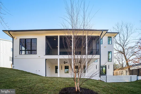 $4,795,000 | 3946 North Dumbarton Street, McLean, VA 22101