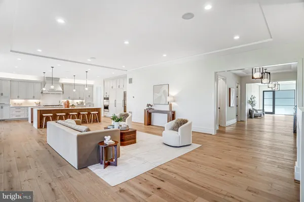 $4,795,000 | 3946 North Dumbarton Street, McLean, VA 22101